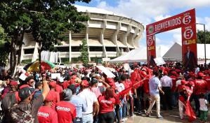 Peleas y carteristas en acto de proclamación de Luis Abinader en el PRSC