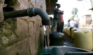 Construyen estación de bombeo y red de distribución de agua en Santiago