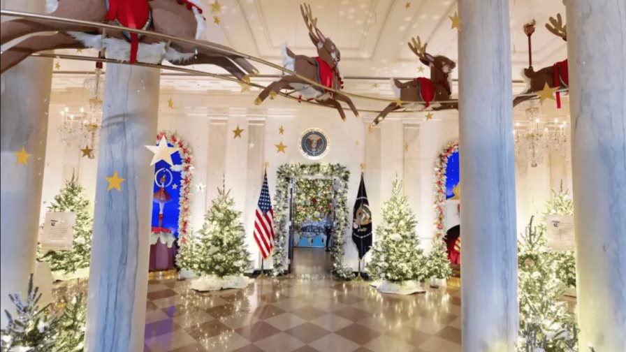 La Casa Blanca se viste de magia y alegría infantil para la Navidad en un año convulso