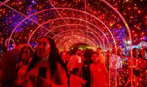 Villa Navidad vuelve al Centro Olímpico y se estrena en Santiago
