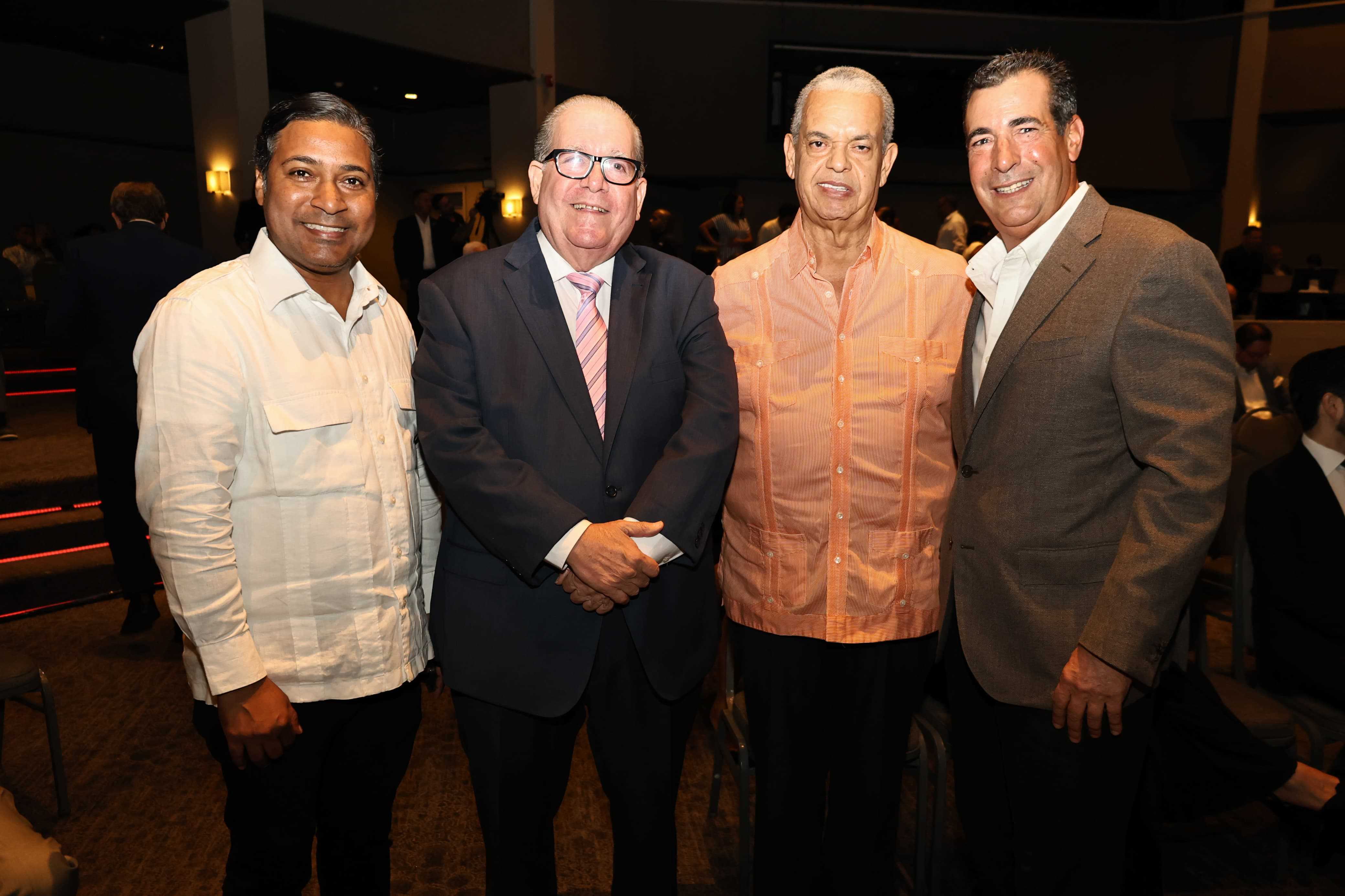 Ángel Laureano, Augusto Feria (Freddy), Felipe Polanco y Domingo Bermúdez.