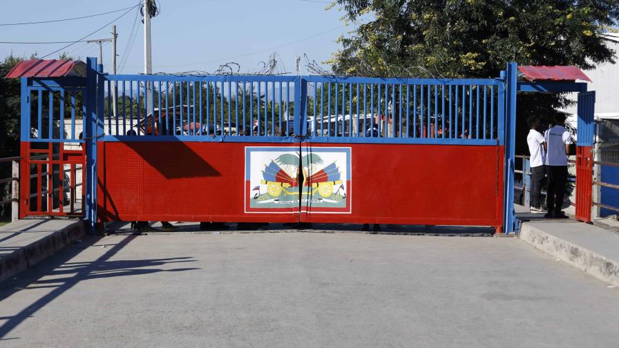 Haitianos abren puerta en Juana Méndez para permitir el comercio con Dajabón