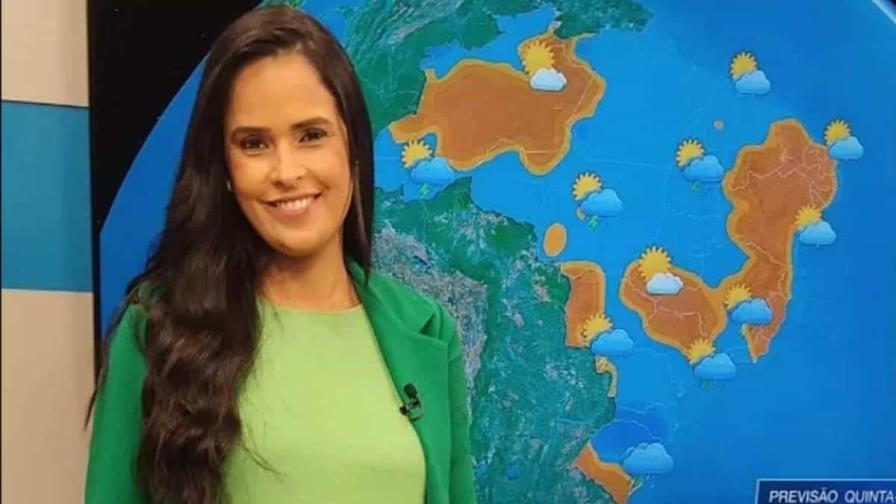 Elaine Santos, conocida periodista brasileña, fallece embarazada de cinco meses