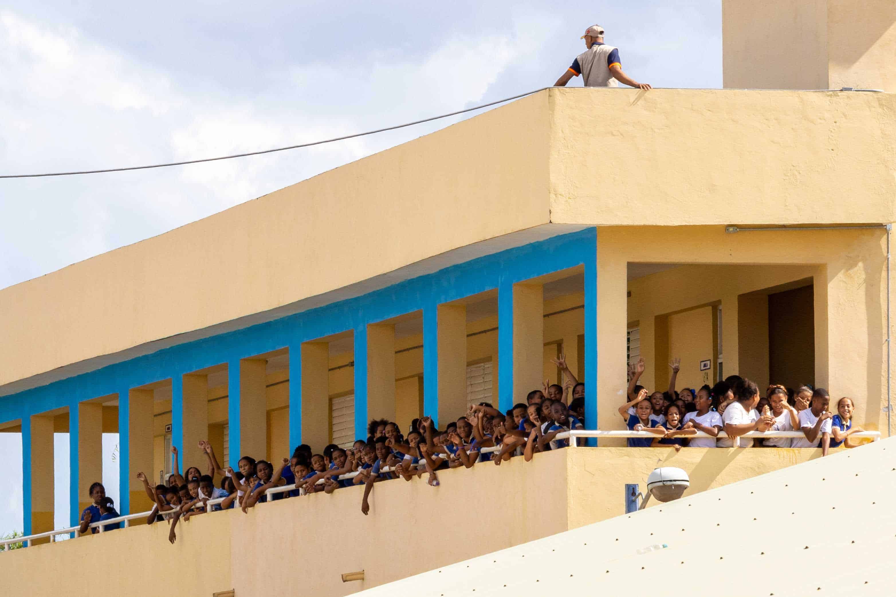 El presidente Abinader inauguró el Liceo Experimental Mercedes López López