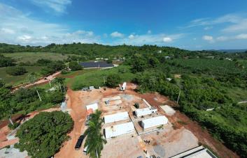 El debate en Las Galeras por uso de combustibles fósiles en proyecto energético