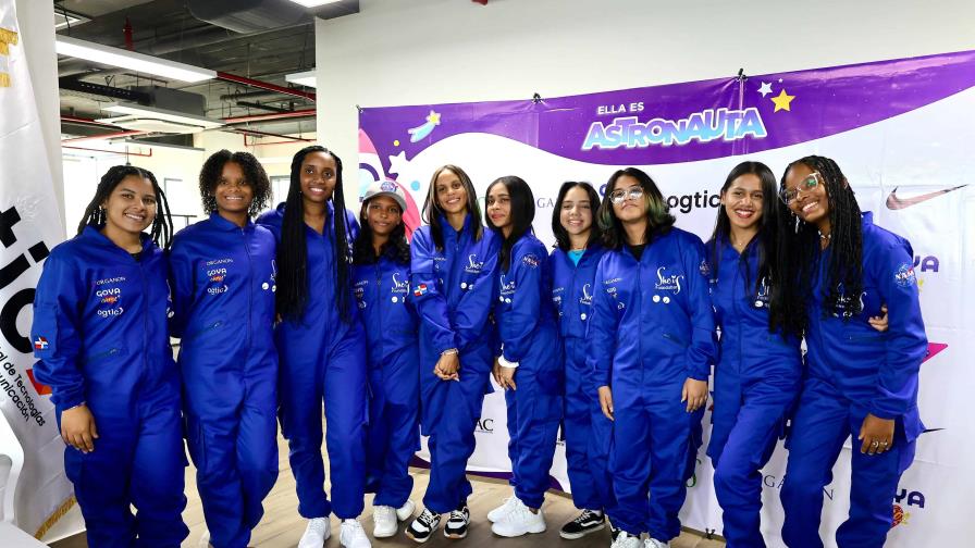 Diez jóvenes dominicanas conocerán la sede de la NASA en EE.UU. por una semana