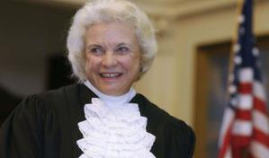 Sandra Day OConnor, la mujer que rompió el techo de cristal en el Supremo de EE.UU.