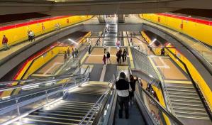 Ecuador estrena su primer metro tras una década en construcción