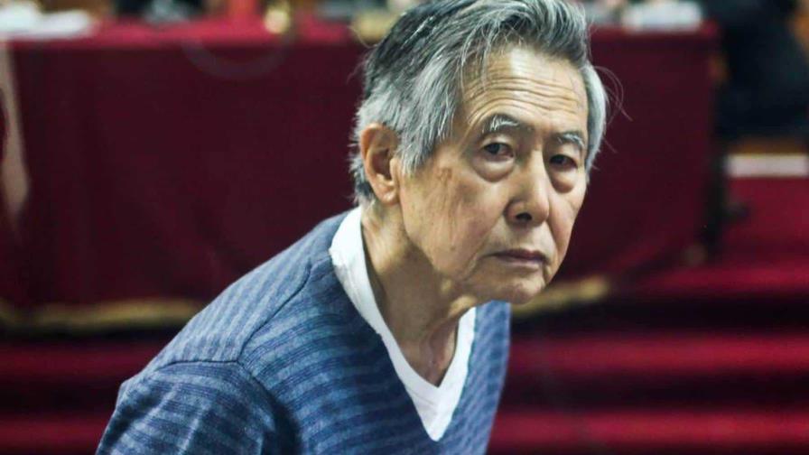 Keiko Fujimori espera que Constitucional ordene libertad de su padre en próximas horas