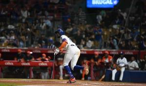 Ronny Mauricio comanda la ofensiva azul en victoria ante los Toros