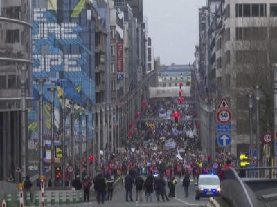 Miles  marchan contra el calentamiento global en Bruselas