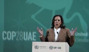 Kamala Harris hace visita rápida a Dubái para abordar cambio climático y guerra