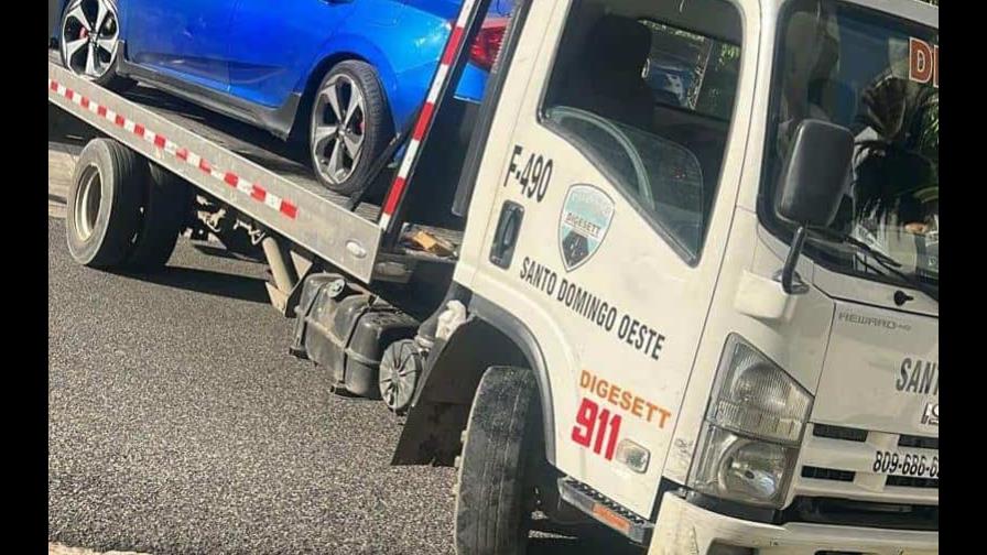 Conductor no cedió paso a ambulancia no ha retirado su vehículo