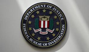 Arrestan en Florida a exembajador de EEUU en Bolivia; lo acusan de fungir como agente de Cuba