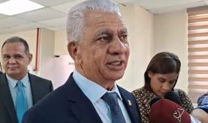 Presidente del Senado: encuesta Greenberg-DL confirma alta imagen y fuerza de Abinader