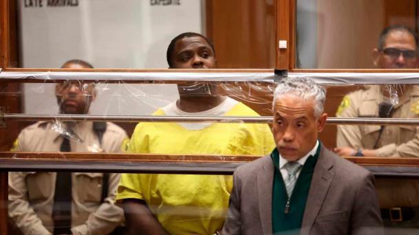 Hombre detenido por la muerte de indigentes en EE.UU. afronta cuatro cargos de asesinato