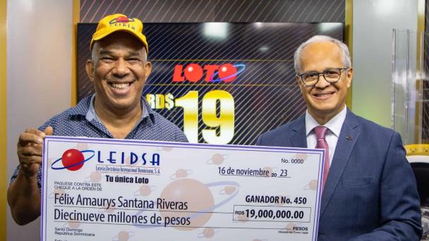 Leidsa entrega RD$19 millones a maletero de hotel