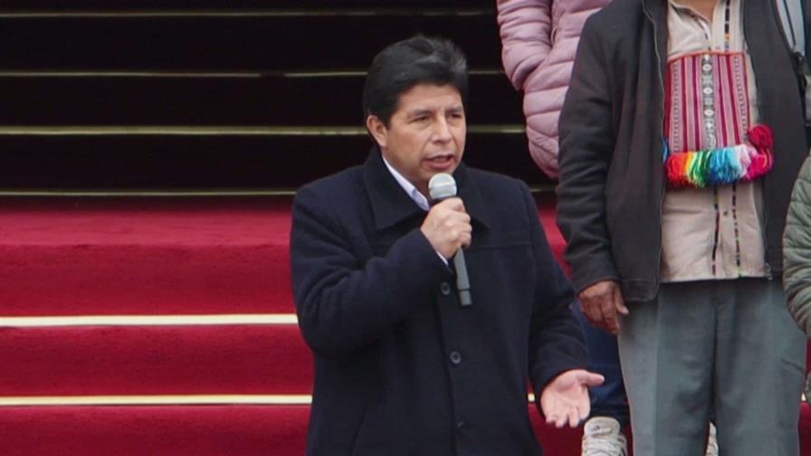 Castillo pide a Tribunal Constitucional de Perú su excarcelación