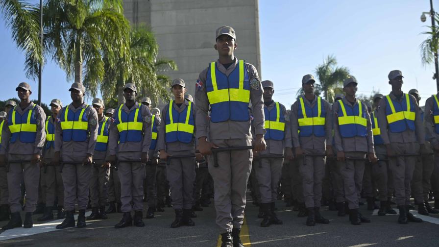 Policía lanza a las calles 28,162 agentes para el operativo navideño