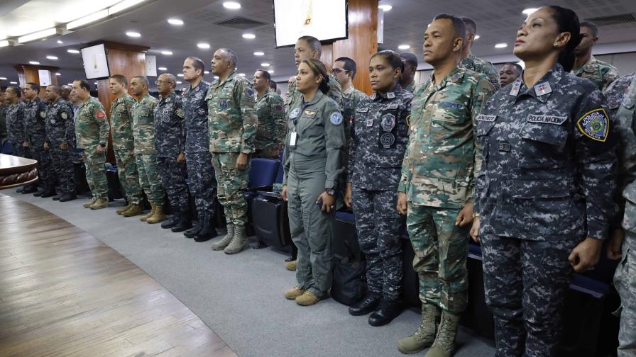 Más de 55 mil militares y policías serán desplegados en las elecciones del 2024