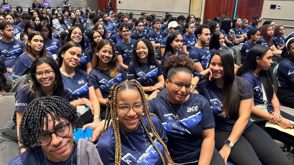 Más de cuatro mil jóvenes dominicanos viajarán a EE.UU. para participar en el Summer Work and Travel