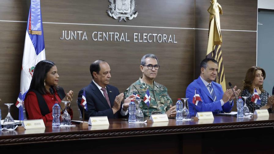 JCE inicia capacitación de instructores de la Policía Militar Electoral