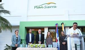 Plan Sierra asegura ha plantado 92 millones de árboles junto a Agencia Francesa de Desarrollo 