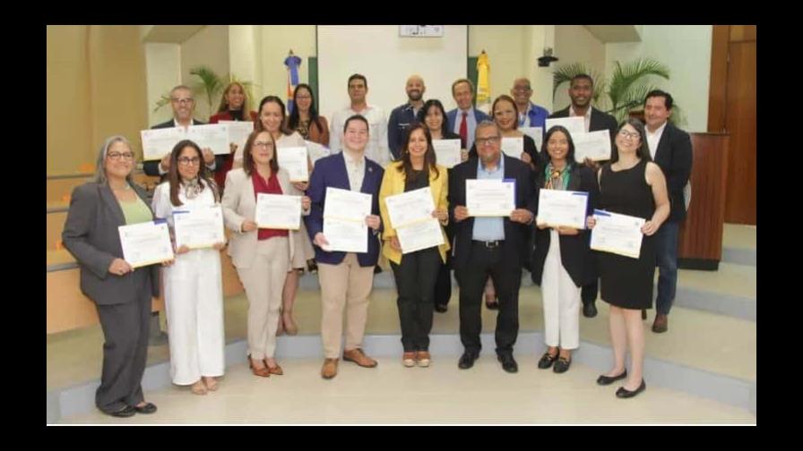 Profesores de la PUCMM reciben certificación de la Universidad Politécnica de Madrid