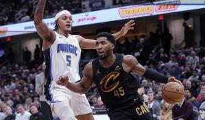 Donovan Mitchell lidera con 35 puntos victoria de Cavaliers ante Magic