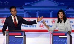 Vivek Ramaswamy llama fascista a Nikki Haley en el cuarto debate del Partido Republicano