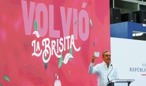 Gobierno inicia entrega bono navideño en el Gran Santo Domingo y Santiago