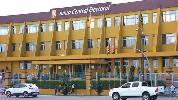 ¿Cuántos cargos a elegir hay para las elecciones de 2024?