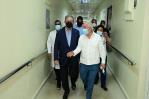 Leonel Fernández visita hospital Salvador B. Gautier y denuncia que está abandonado Leonel Fernández visita hospital Salvador B. Gautier y denuncia que está abandonado