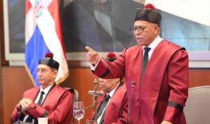 Milton Ray Guevara llama al gobierno a cumplir con el Tribunal Constitucional