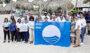 Playa Dominicus renueva distinción internacional como Bandera Azul