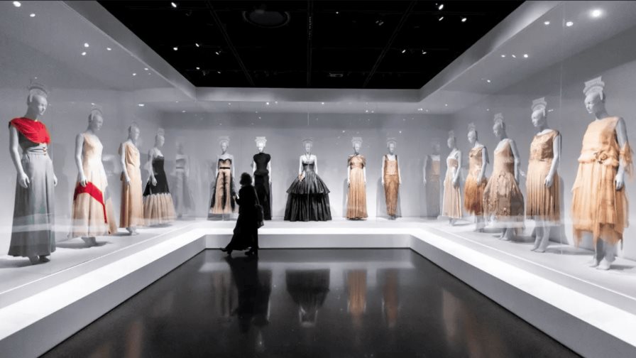 El MET de Nueva York homenajea a las diseñadoras de moda