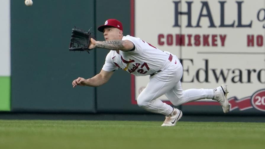 Medias Rojas adquieren al Guante de Oro Tyler O’Neill de los Cardenales a cambio de dos lanzadores