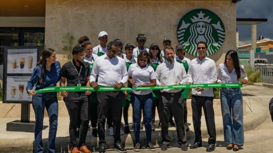 Starbucks inaugura primer Drive-Thru en Santo Domingo