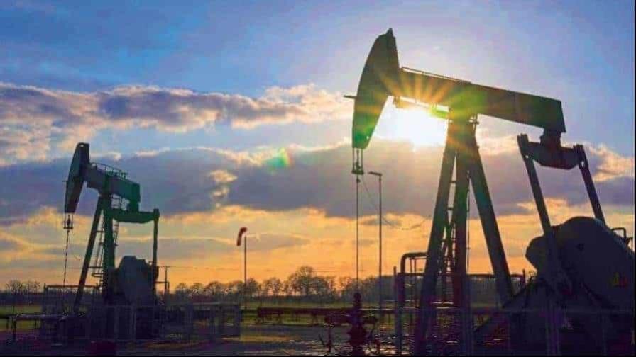 El petróleo de Texas baja un 1.54 % y cierra en 78.74 dólares el barril