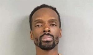 Arrestan a hombre en relaci&oacute;n con asesinato de sacerdote en Nebraska