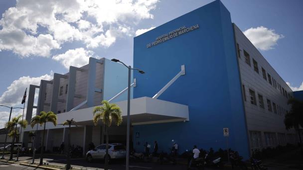 Médico se querella contra paciente que lo agredió en hospital de Bonao
