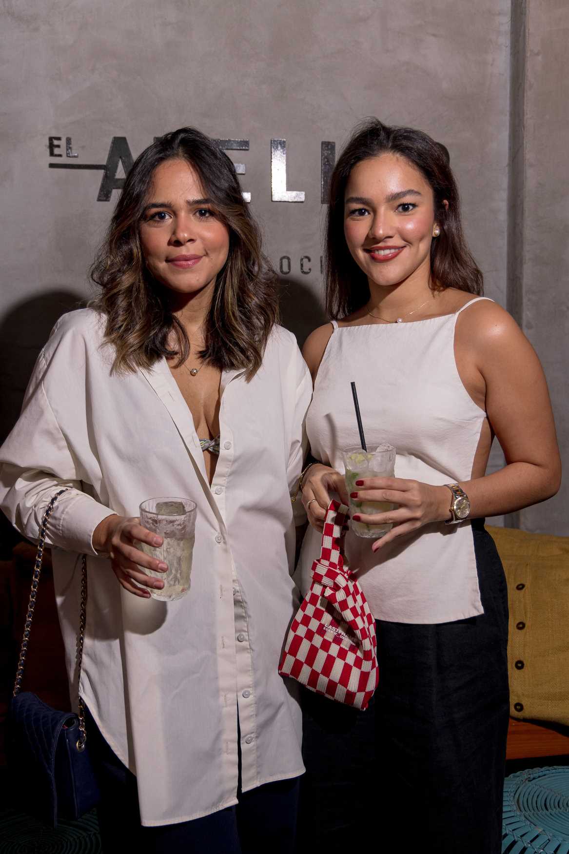 María José Espaillat e Isabel Cortorreal.