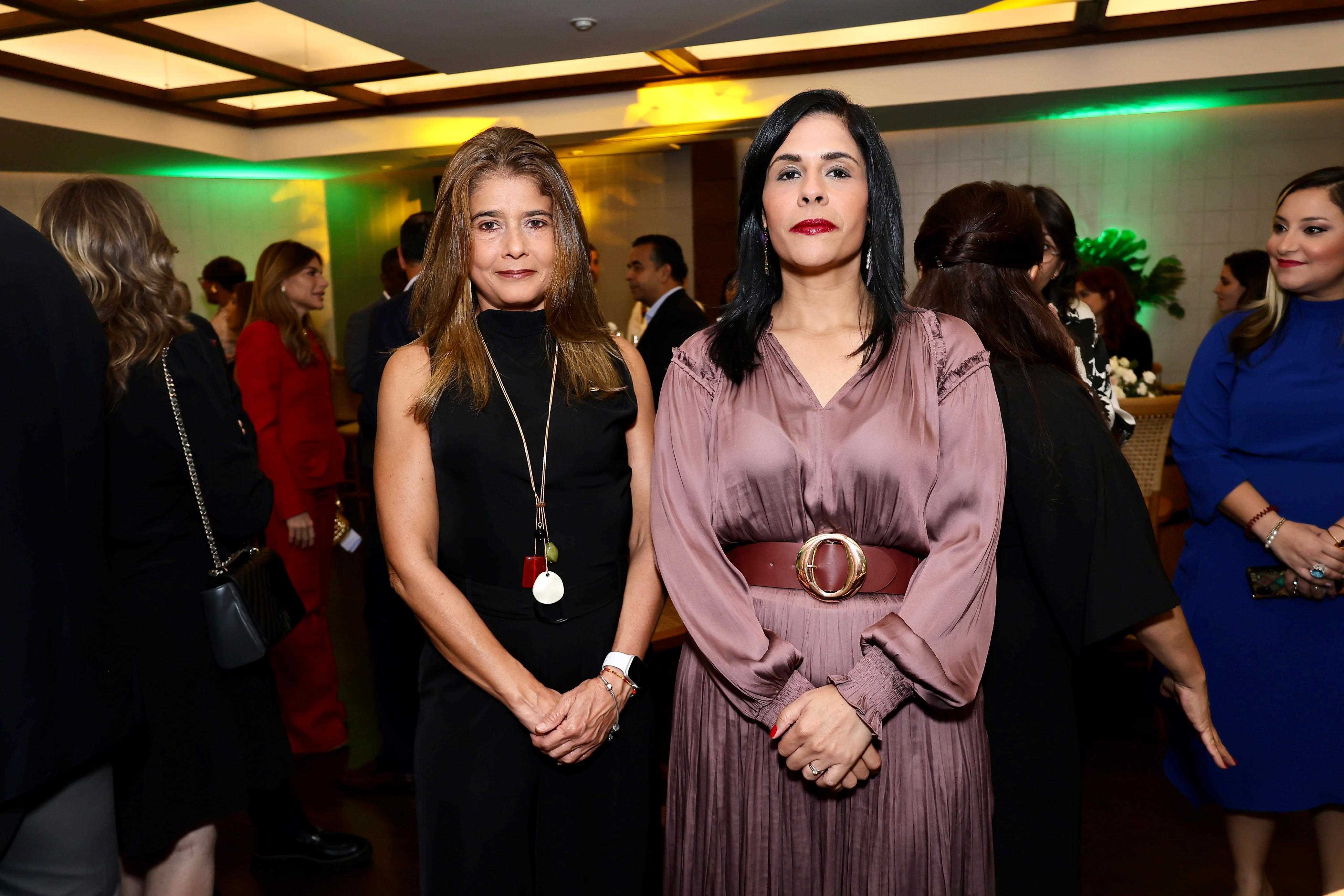 Carolina Ureña y Madelyn Martínez.