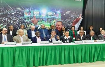 Fuerza del Pueblo presenta miembros de su Comité Nacional de Campaña