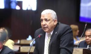 Dos diputados opositores acusaron a legislador del PLD de recibir soborno para aprobar presupuesto
