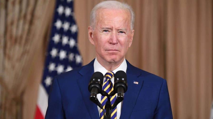Biden avisa a los republicanos que la historia juzgará a quienes den la espalda a Ucrania Biden avisa a los republicanos que la historia juzgará a quienes den la espalda a Ucrania