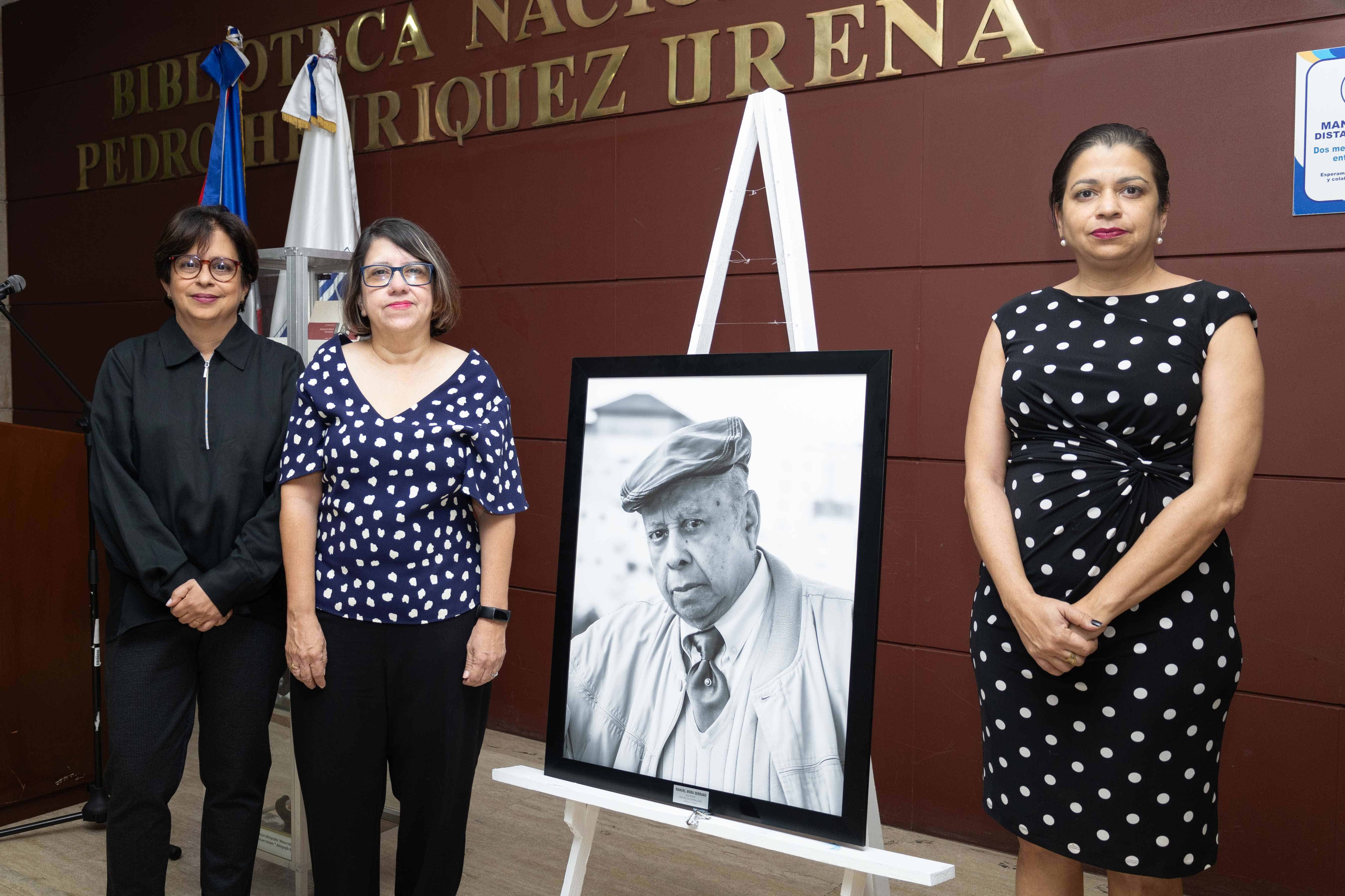 1- Mari Mora, Taiana Mora y Patricia Mora.