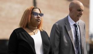 Condenan a dos años de prisión a madre de niño de seis años que disparó a profesora en EE.UU.