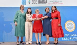 EGE Haina recibe Sello Platino de Igualando RD