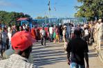 Haitianos entran en masa al mercado de Dajabón tras rotura de puerta fronteriza